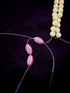 Beads connect 