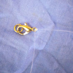 Necklace hook